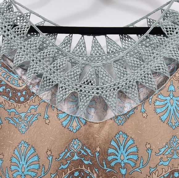 Lascana Cover Up.  Lg - Picture 5 of 7